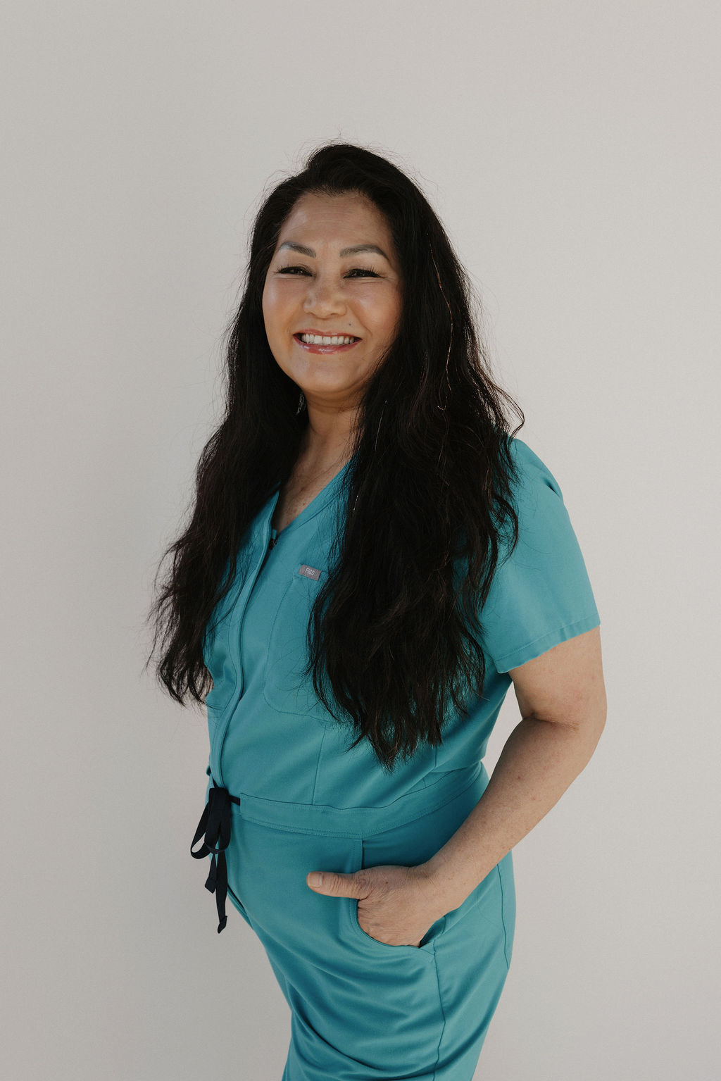 Thuy giving a massage to a client